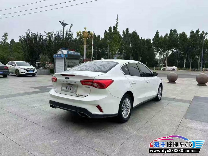 21年福特福克斯轿车抵押车出售