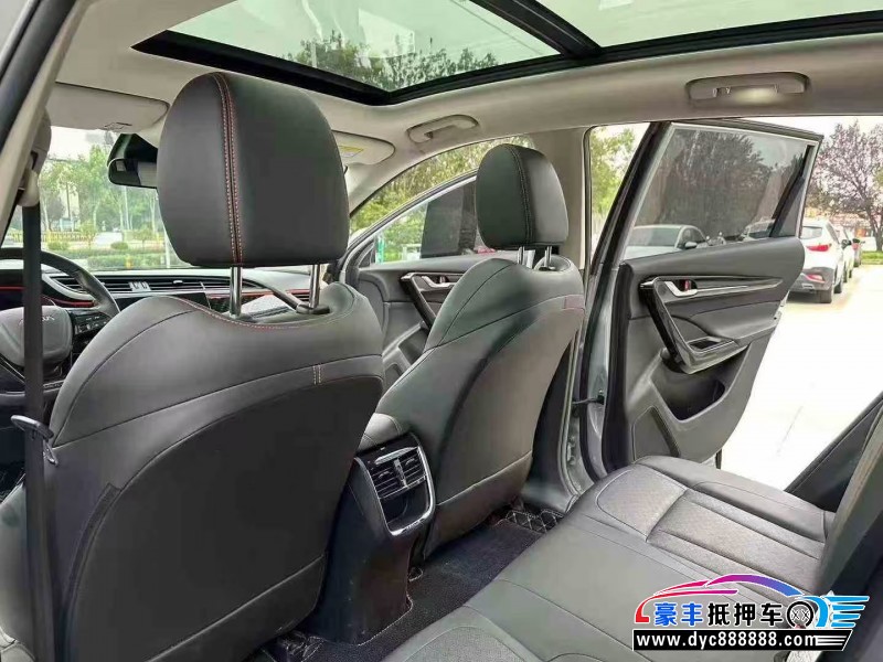 22年东风风神AX7轿车抵押车出售