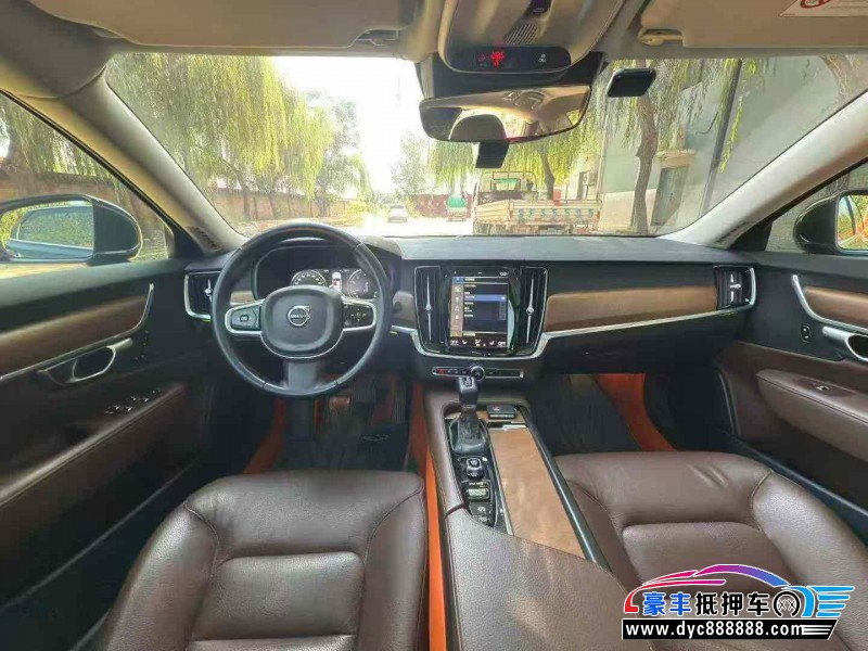 19年沃尔沃S90轿车抵押车出售