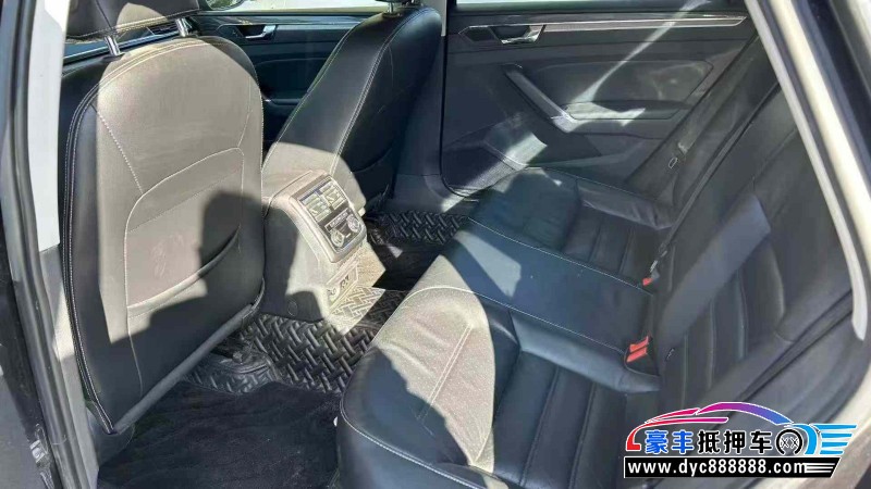 18年大众帕萨特轿车抵押车出售