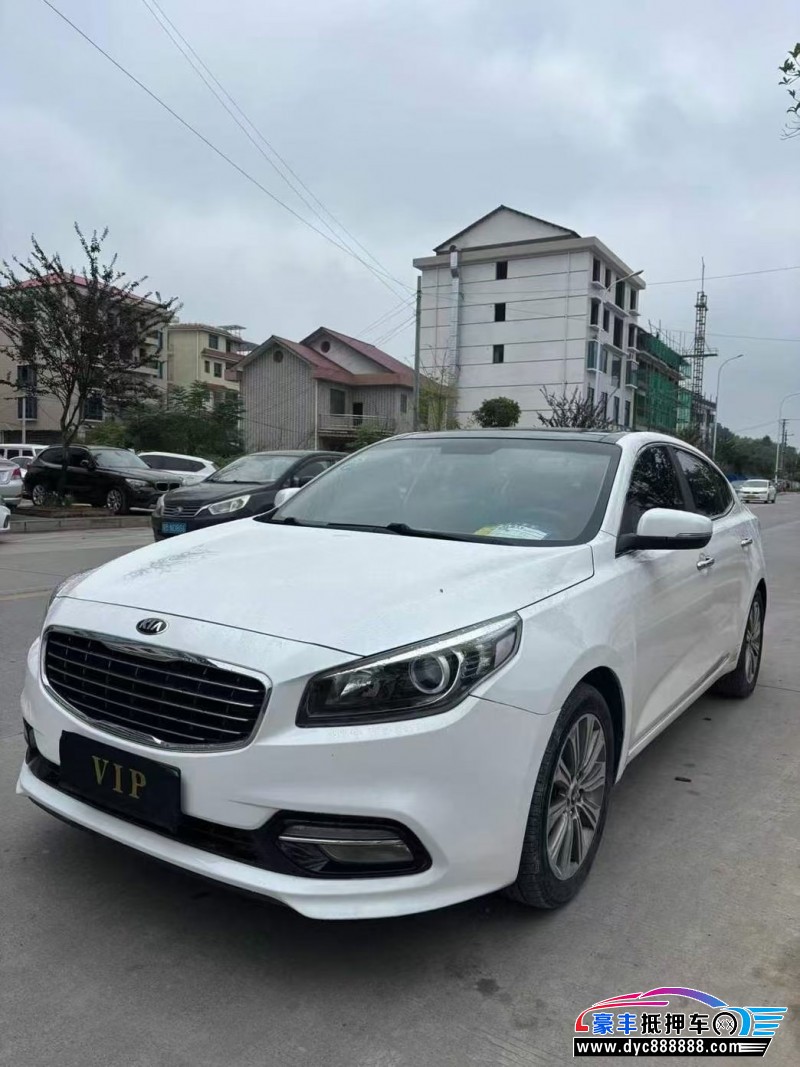 16年起亚K4轿车抵押车出售