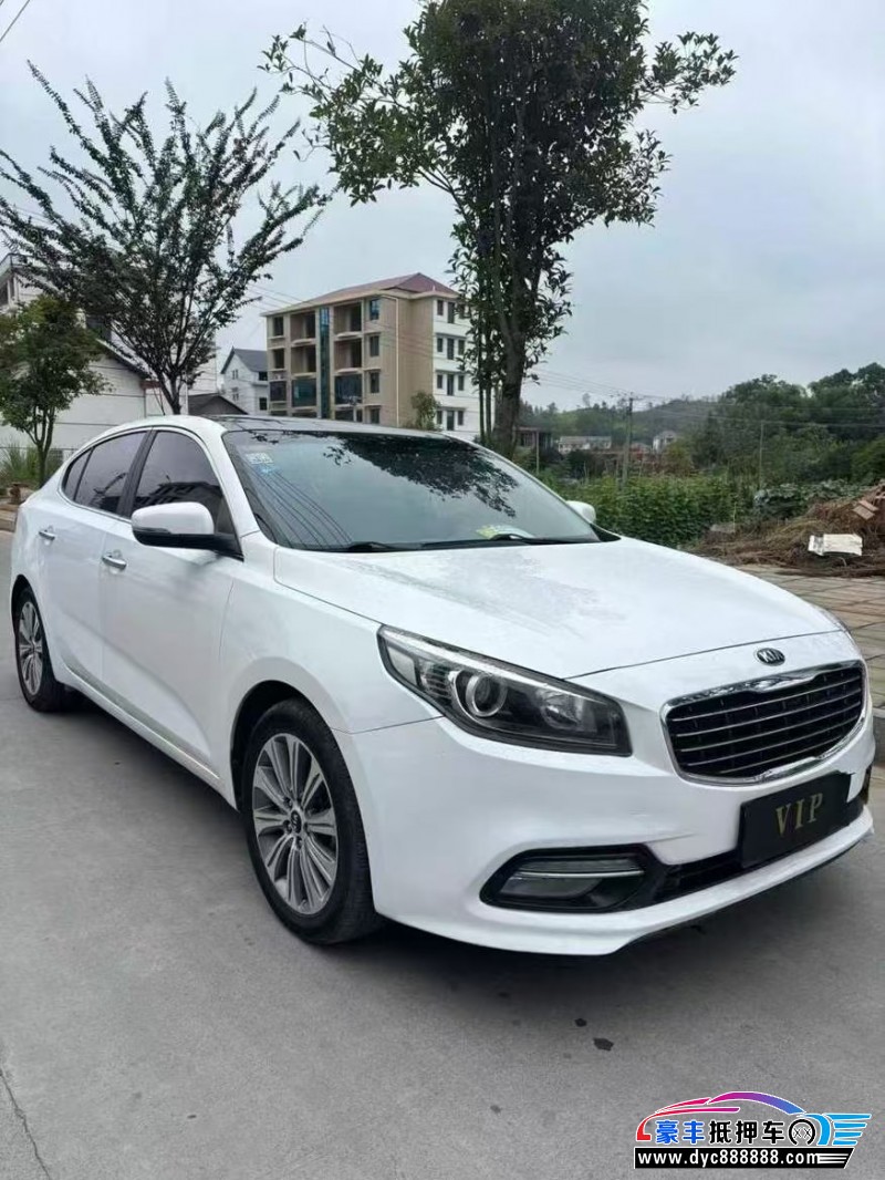 16年起亚K4轿车抵押车出售