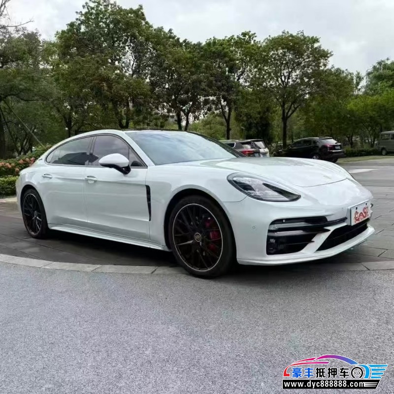 24年保时捷帕纳梅拉轿车抵押车出售