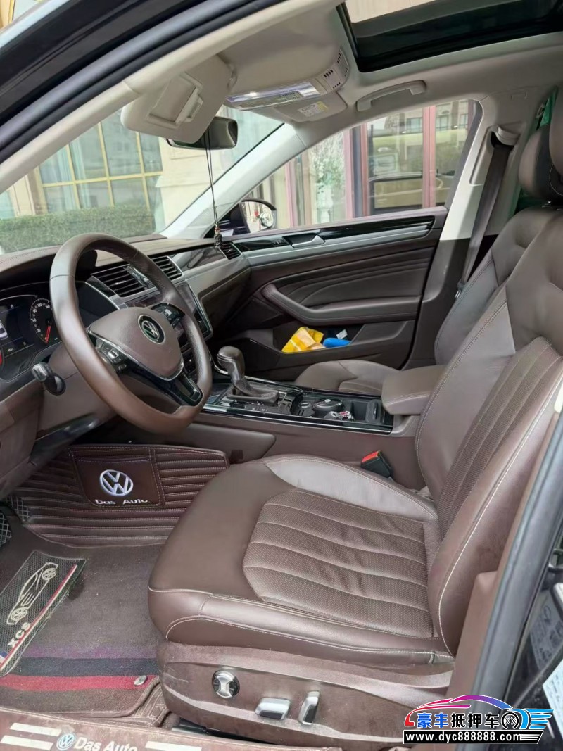 21年大众辉昂轿车抵押车出售