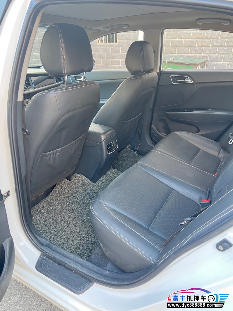 17年现代名图轿车抵押车出售