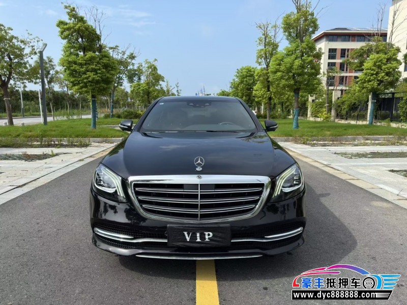 20年奔驰S级轿车抵押车出售