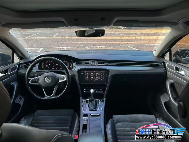 20年大众迈腾轿车抵押车出售