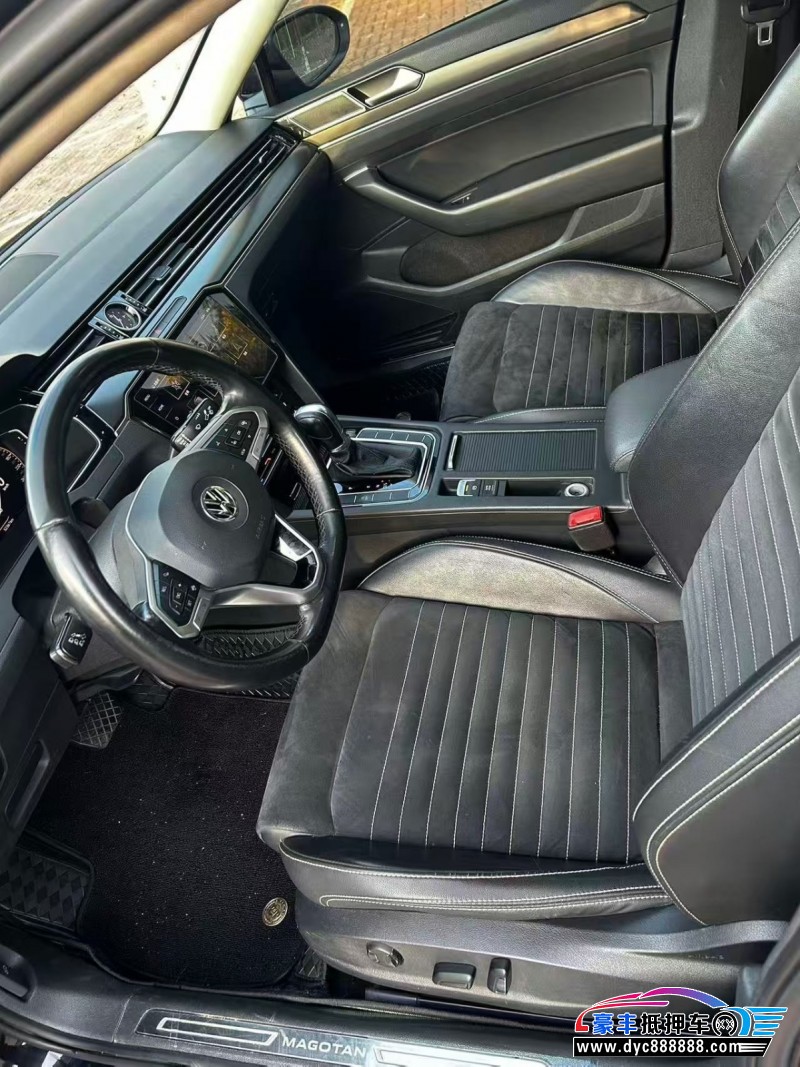 20年大众迈腾轿车抵押车出售