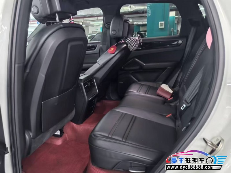 20年保时捷卡宴轿车抵押车出售