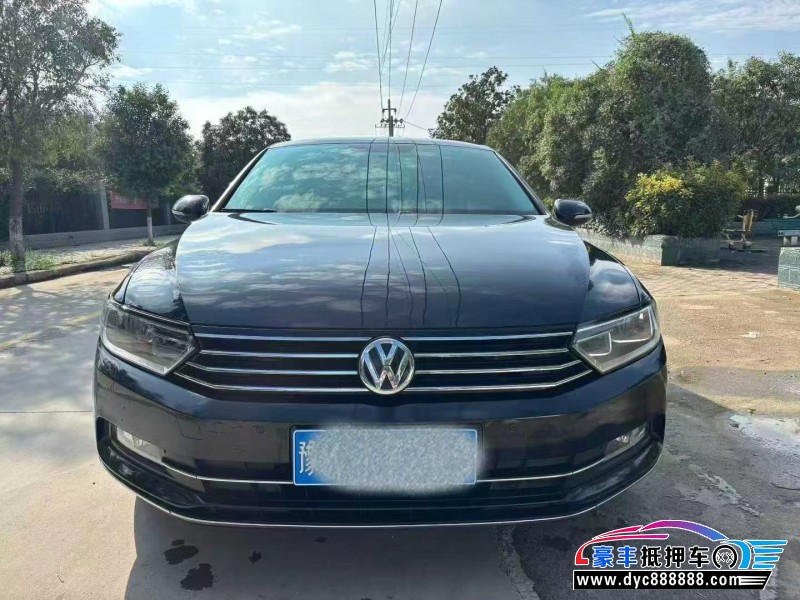 18年大众迈腾轿车抵押车出售