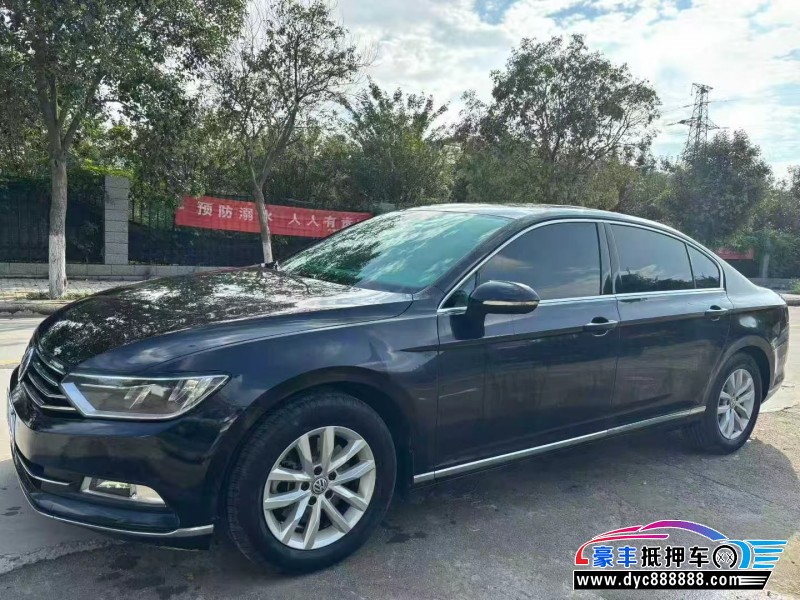 18年大众迈腾轿车抵押车出售