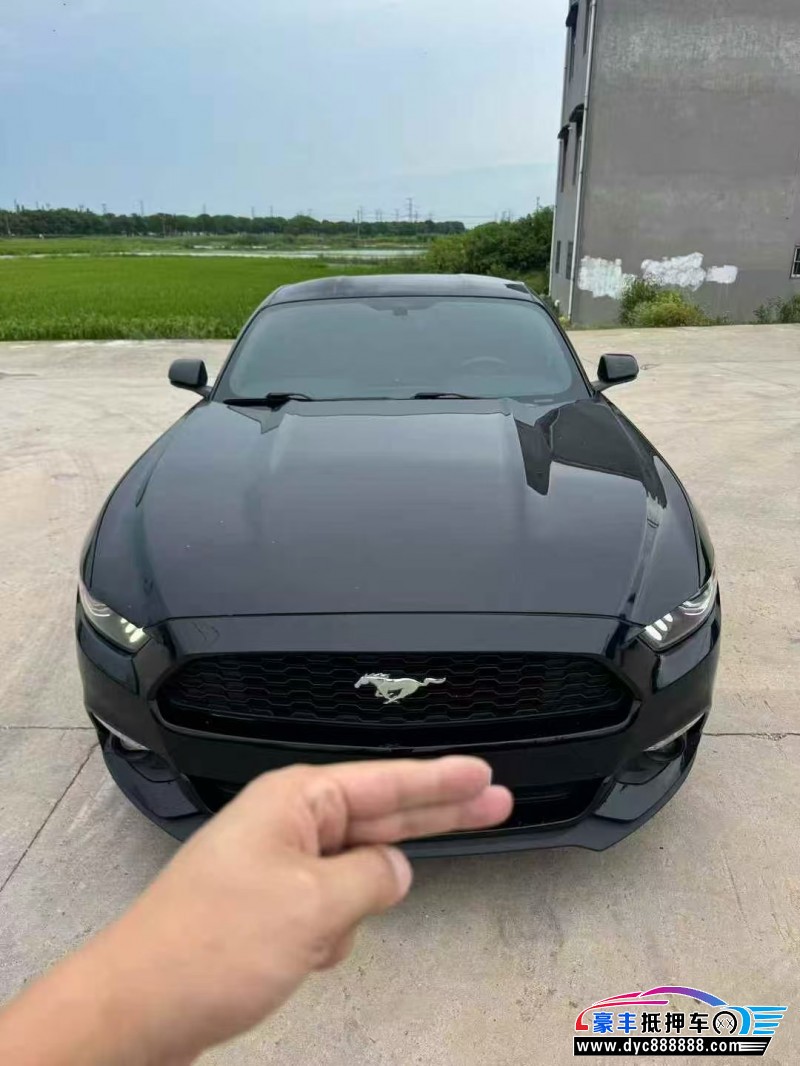 18年福特野马轿车抵押车出售