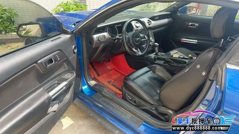 17年福特野马轿车抵押车出售