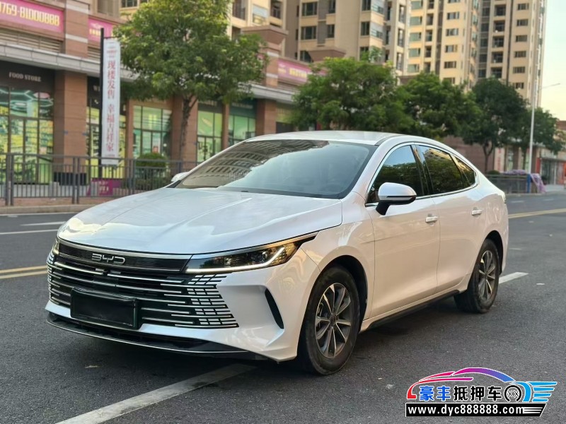 24年比亚迪驱逐舰轿车抵押车出售