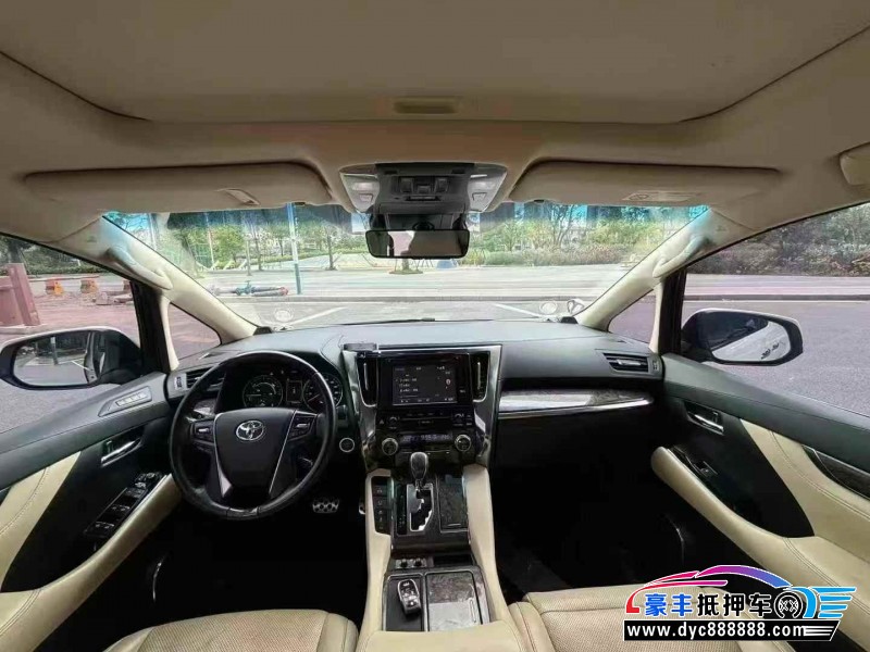 19年丰田威尔法轿车抵押车出售