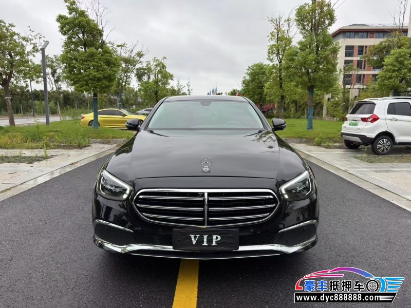 23年奔驰E轿车抵押车出售