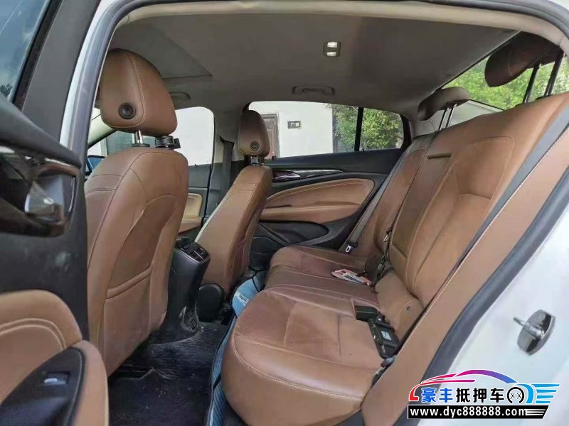 18年别克君威轿车抵押车出售