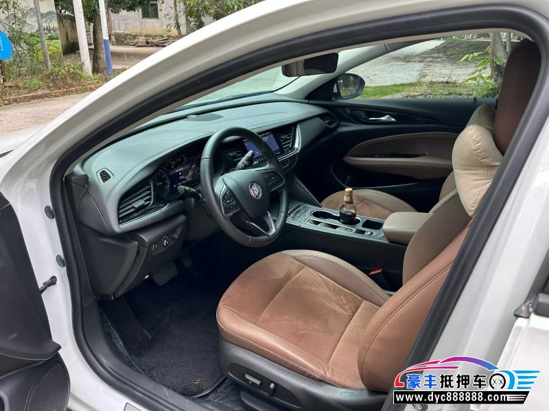 22年别克君威轿车抵押车出售