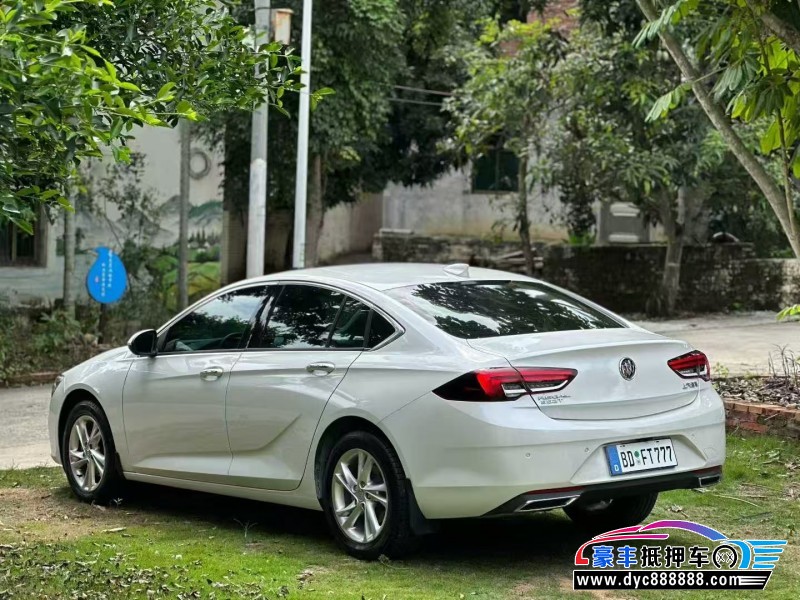 22年别克君威轿车抵押车出售