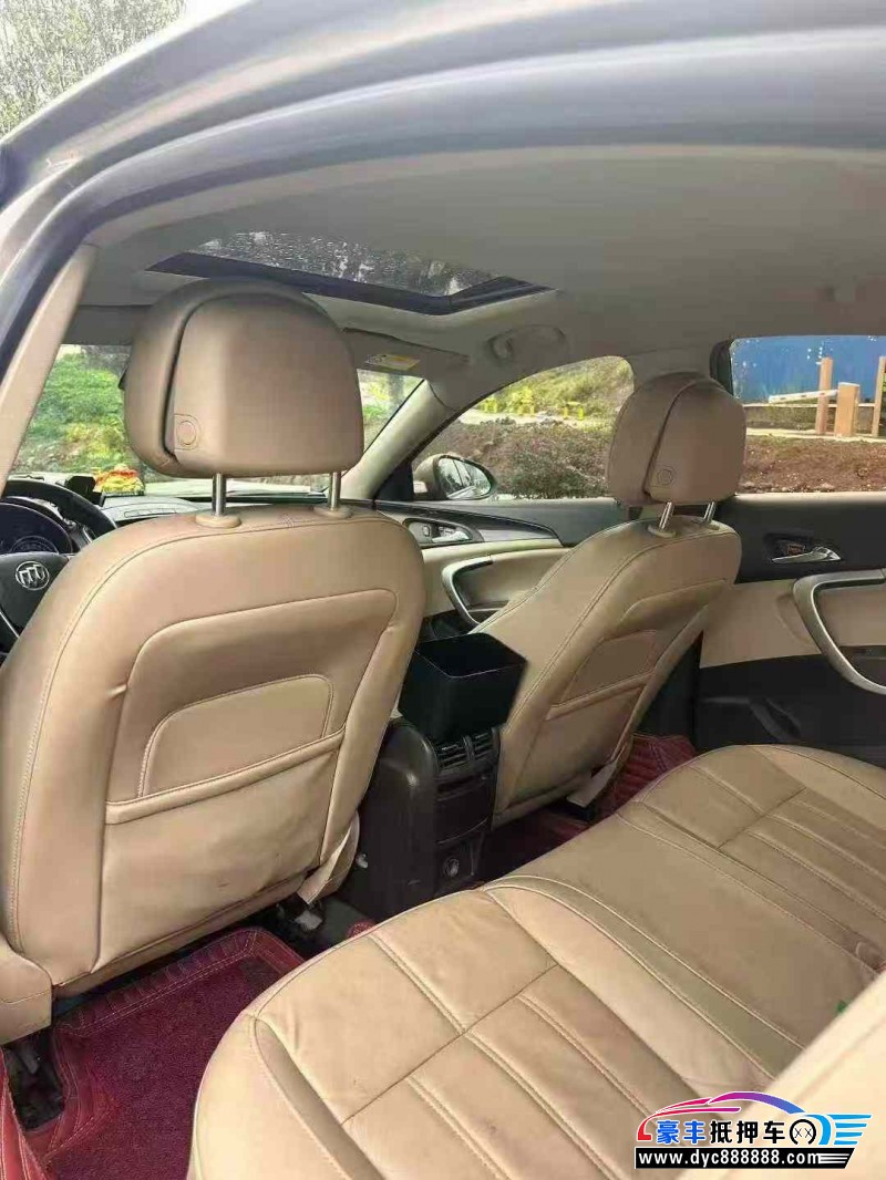 14年别克君威轿车抵押车出售