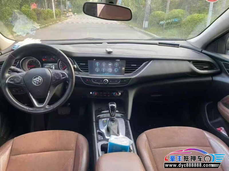 20年别克君威轿车抵押车出售