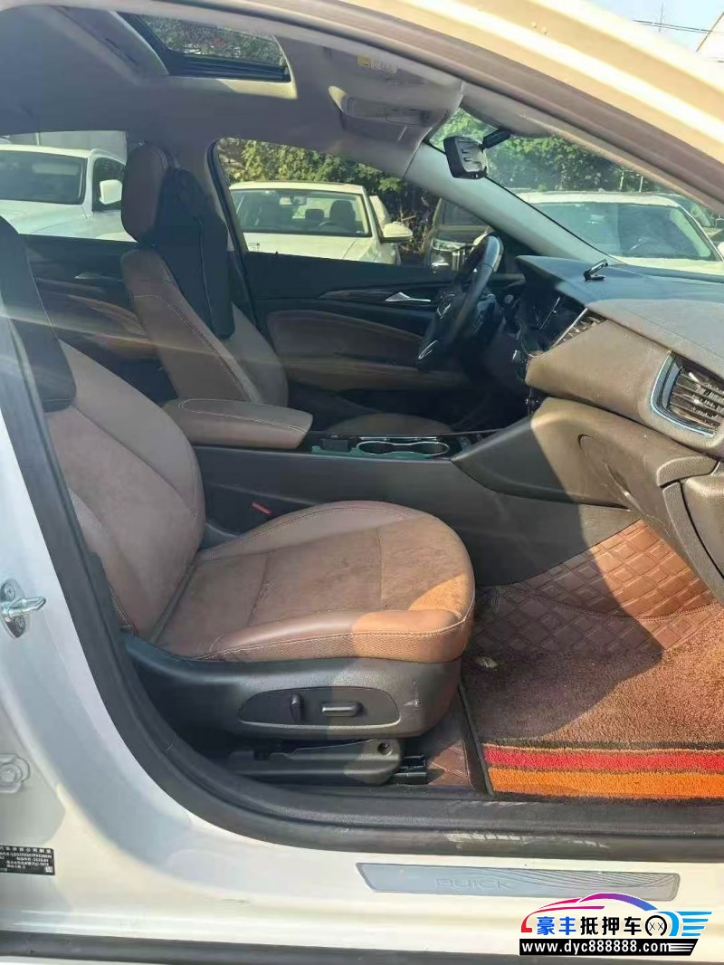 23年别克君威轿车抵押车出售