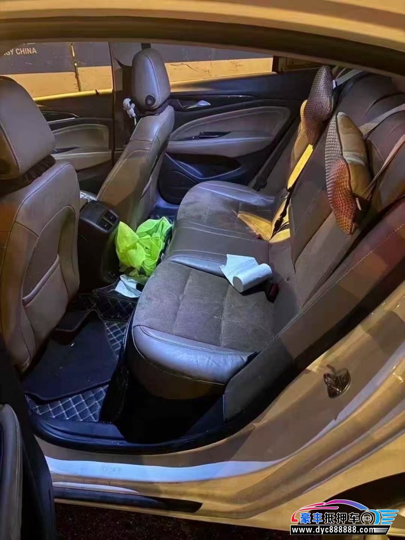 19年别克君威轿车抵押车出售