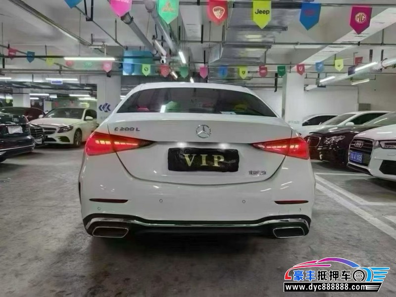 22年奔驰C轿车抵押车出售