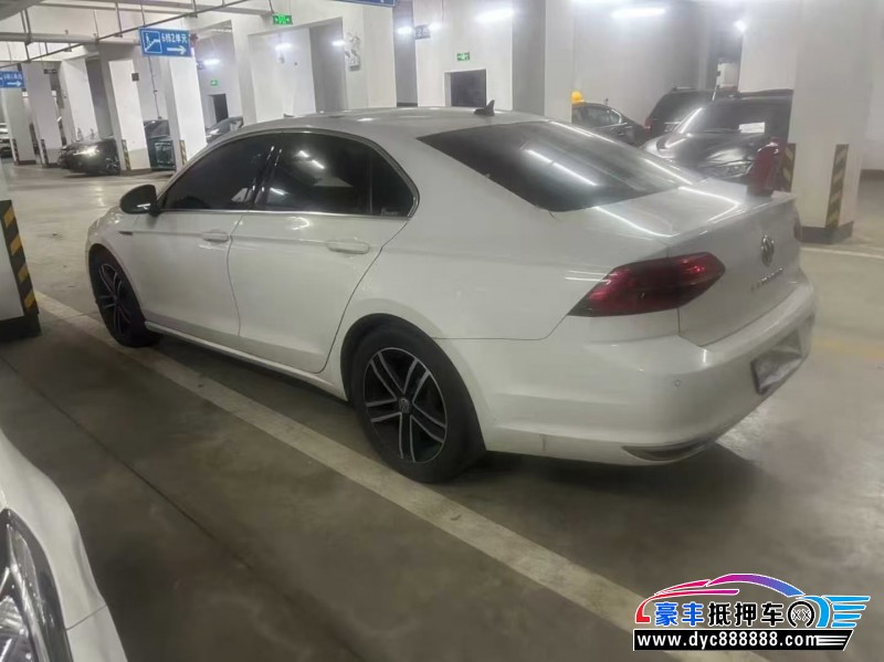 21年大众凌渡轿车抵押车出售