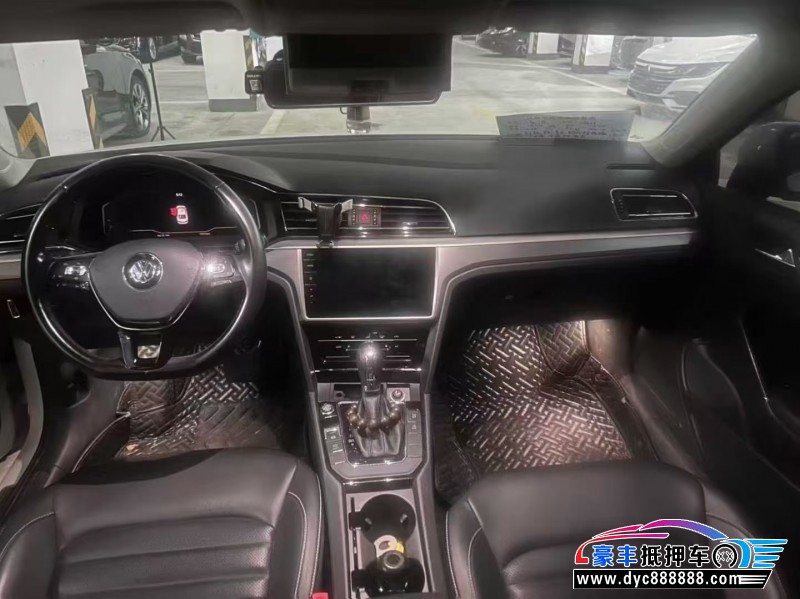 21年大众凌渡轿车抵押车出售