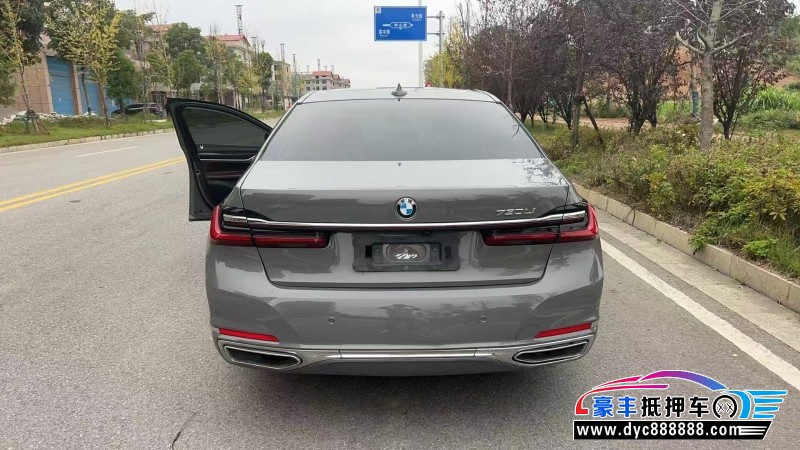 21年宝马7系轿车抵押车出售