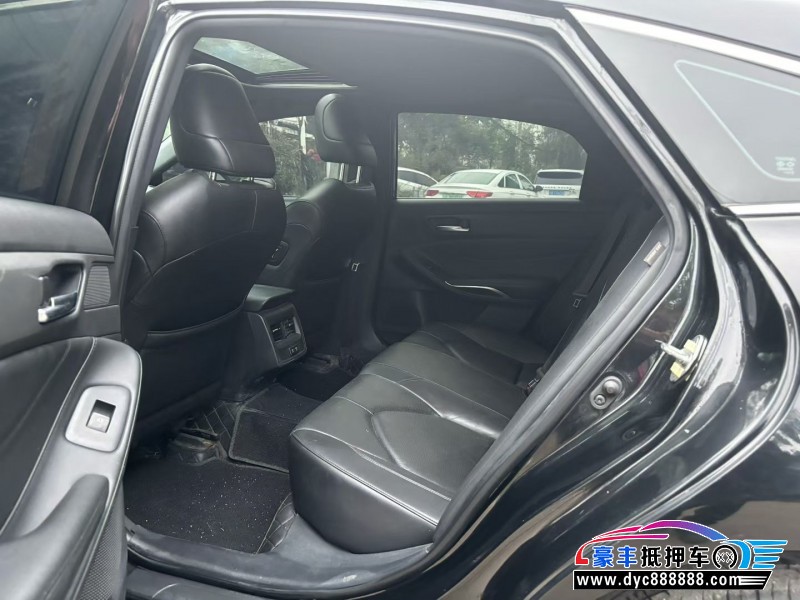 21年丰田亚洲龙轿车抵押车出售