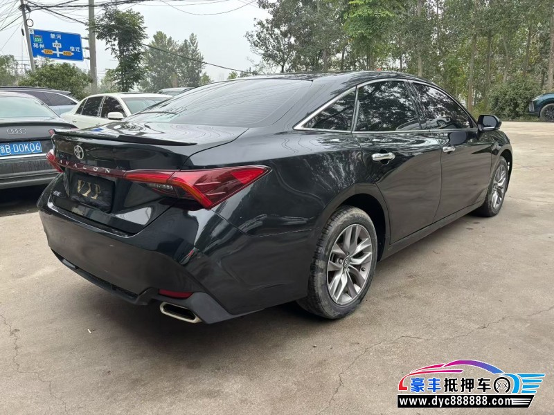 21年丰田亚洲龙轿车抵押车出售