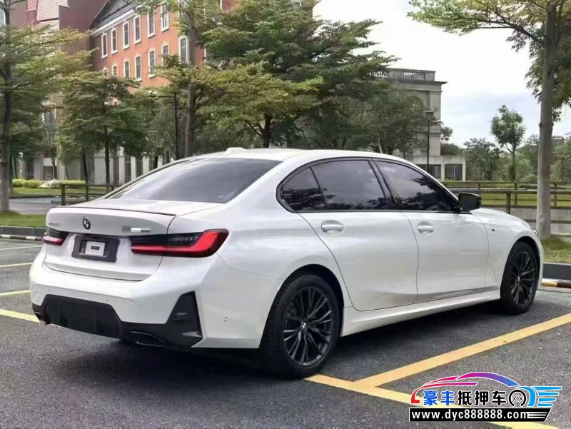 24年宝马3系轿车抵押车出售
