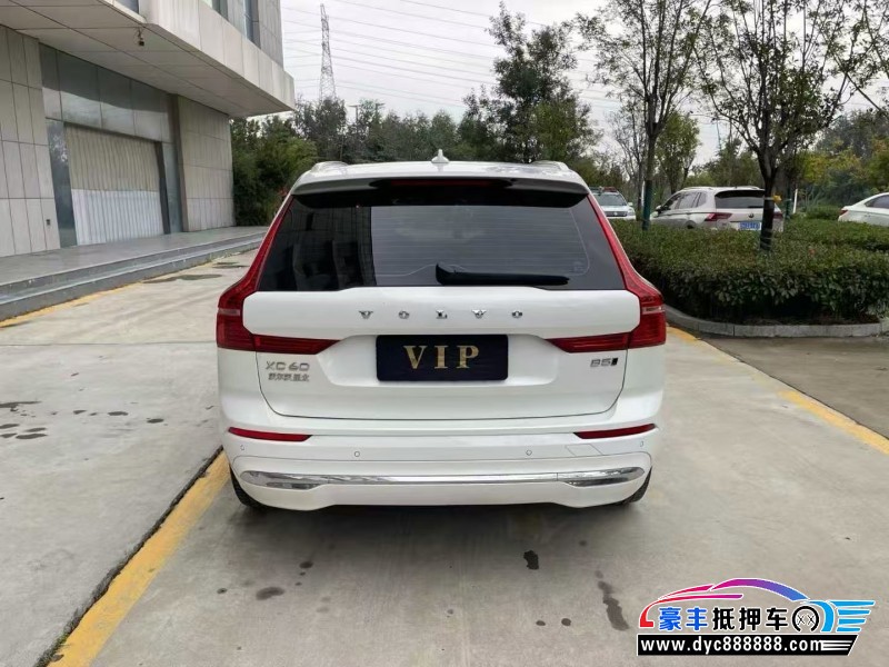 22年沃尔沃XC60轿车抵押车出售