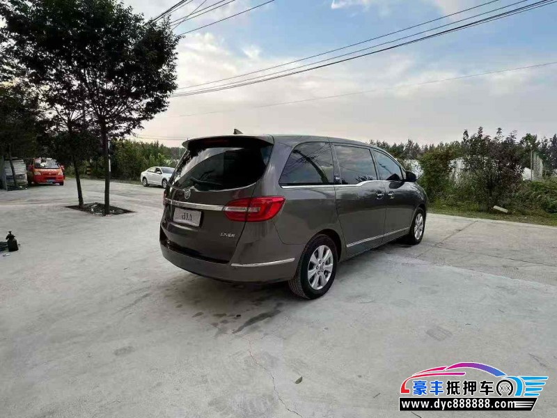 16年别克GL8轿车抵押车出售