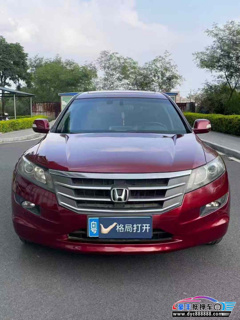 13年本田歌诗图轿车抵押车出售