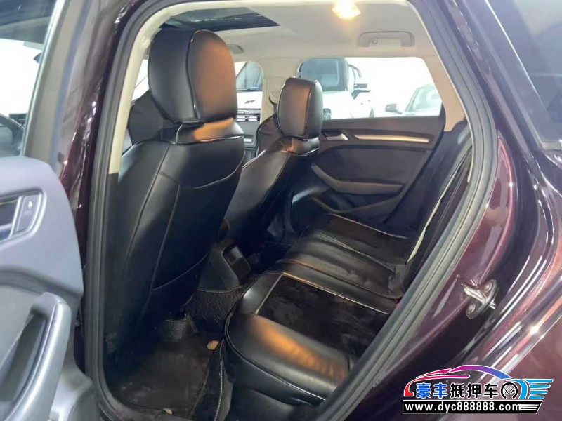 17年奥迪A3轿车抵押车出售