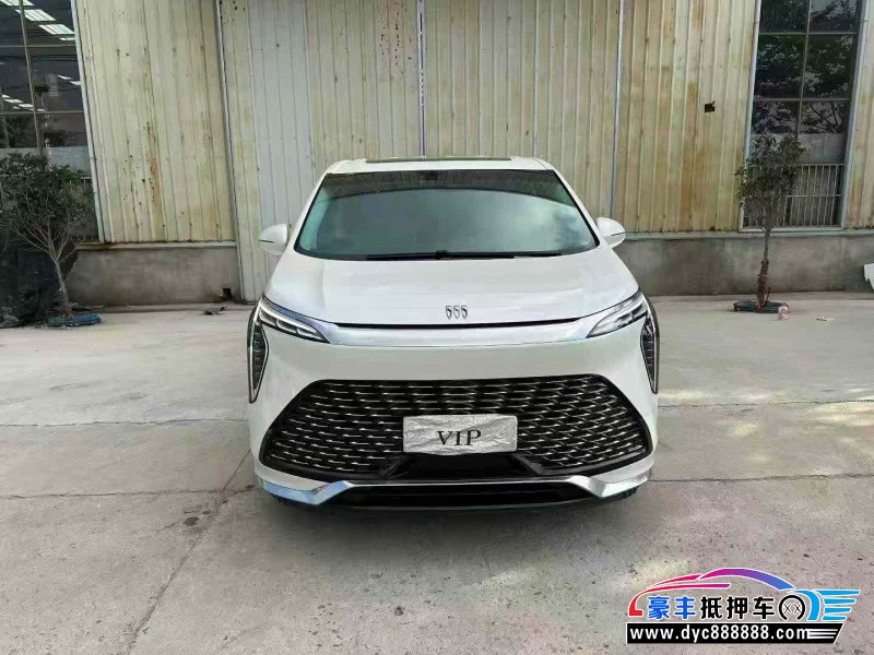 24年别克世纪轿车抵押车出售