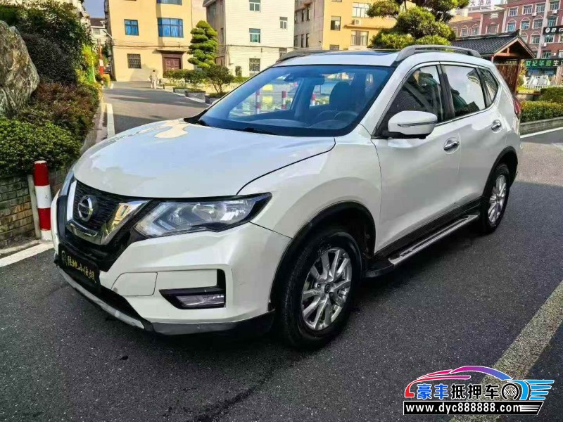 19年日产奇骏SUV抵押车出售