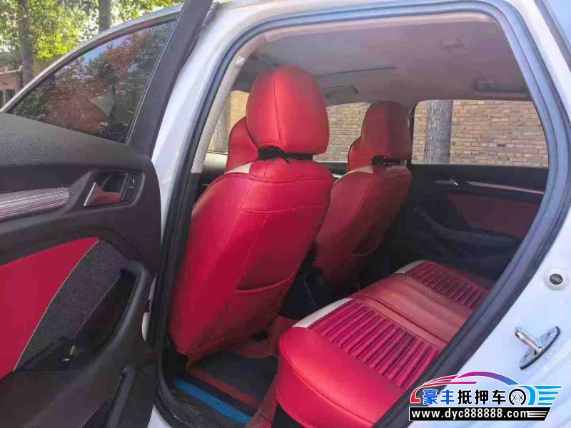 16年奥迪A3轿车抵押车出售