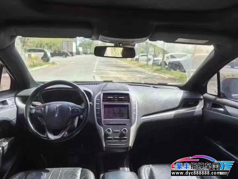 17年林肯MKC轿车抵押车出售