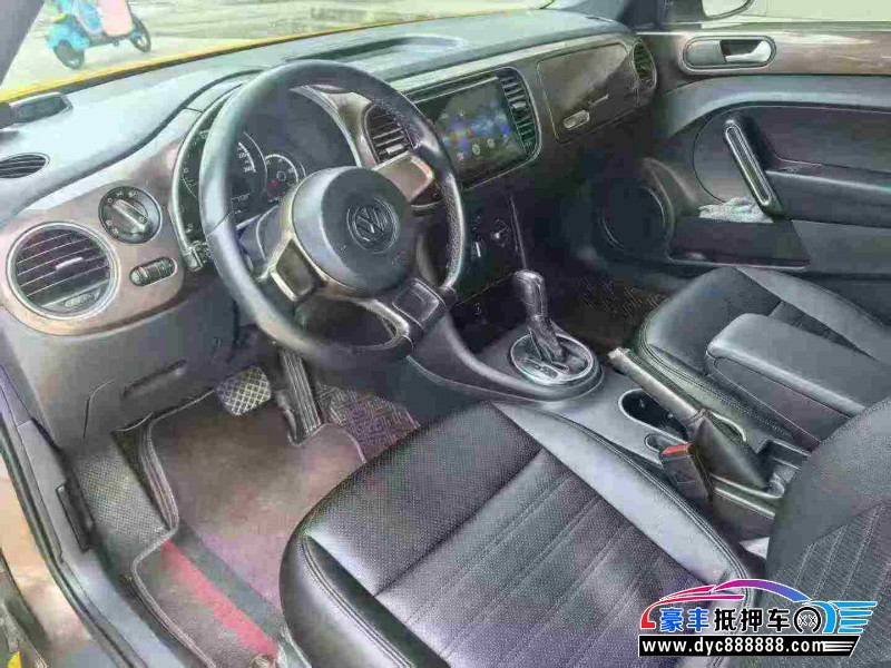 14年大众甲壳虫轿车抵押车出售