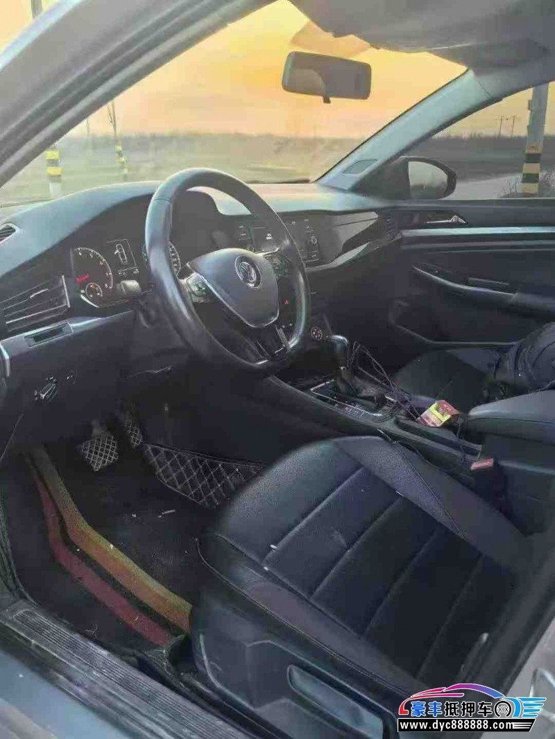 19年大众宝来轿车抵押车出售