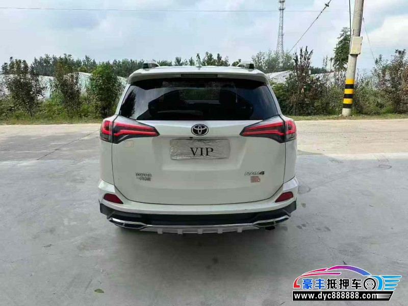 17年丰田RAV4轿车抵押车出售