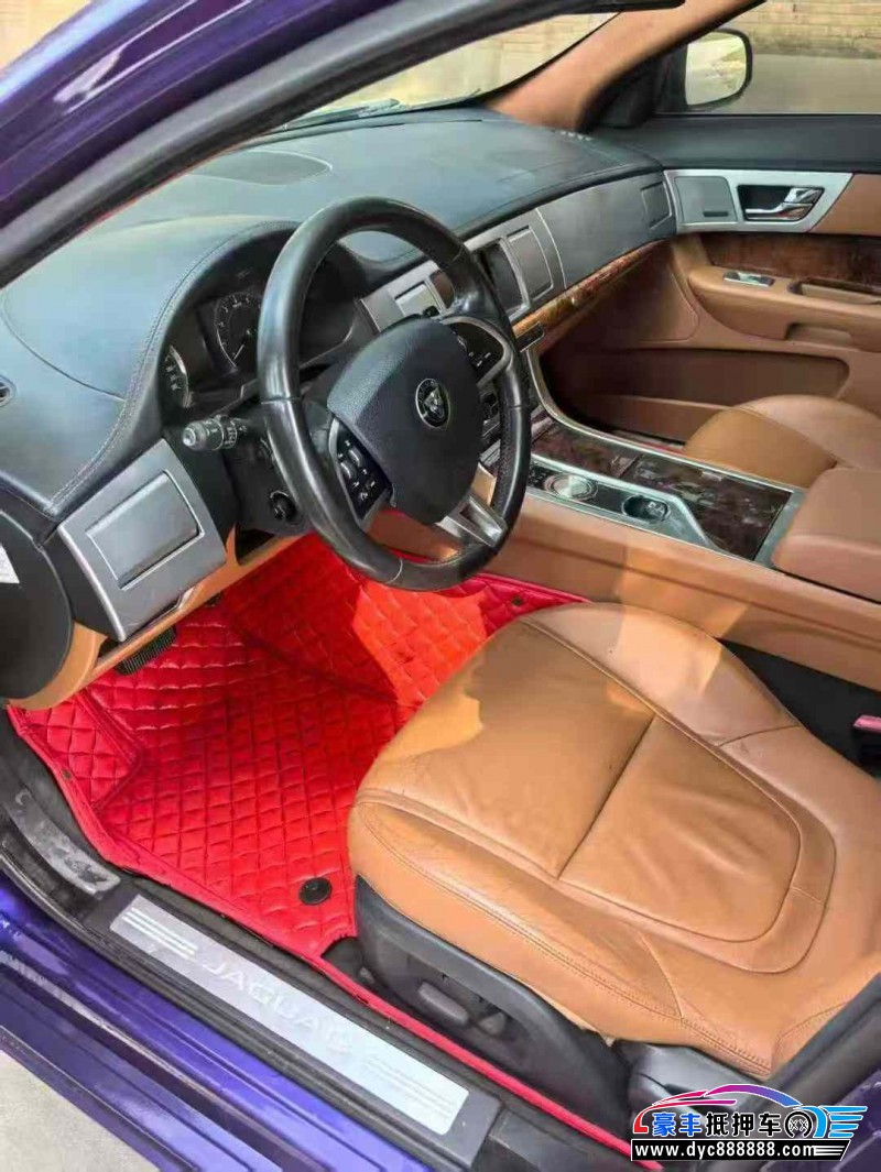 15年捷豹XF轿车抵押车出售