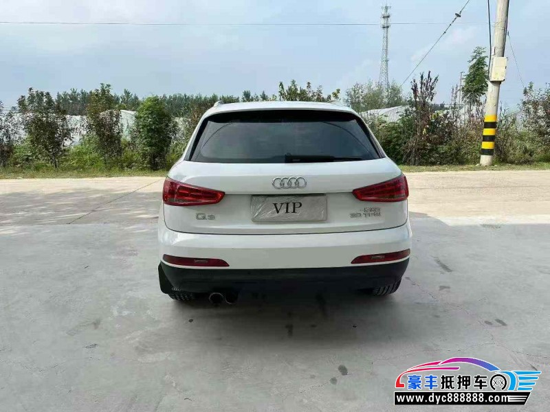16年奥迪Q3轿车抵押车出售