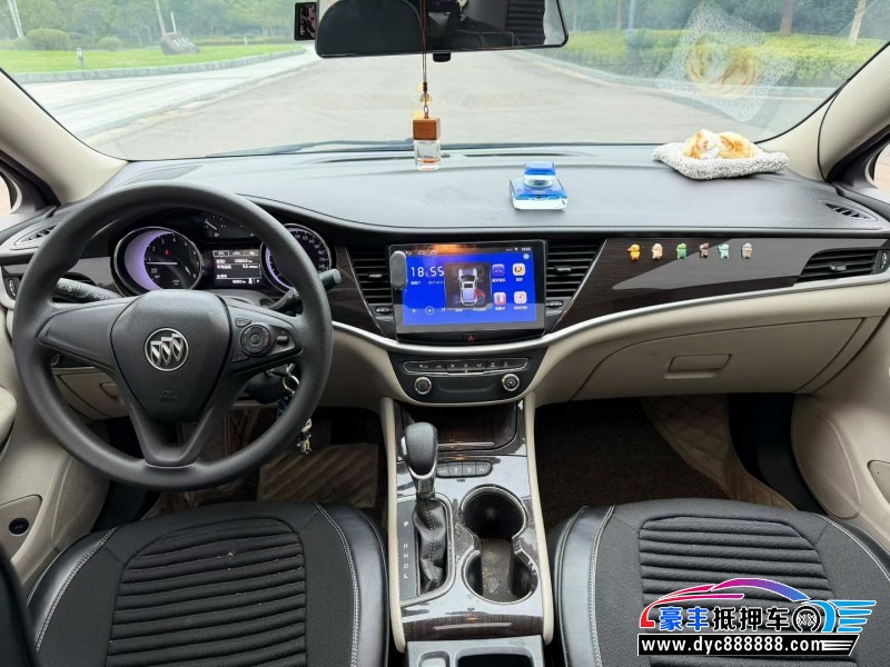 18年别克威朗轿车抵押车出售