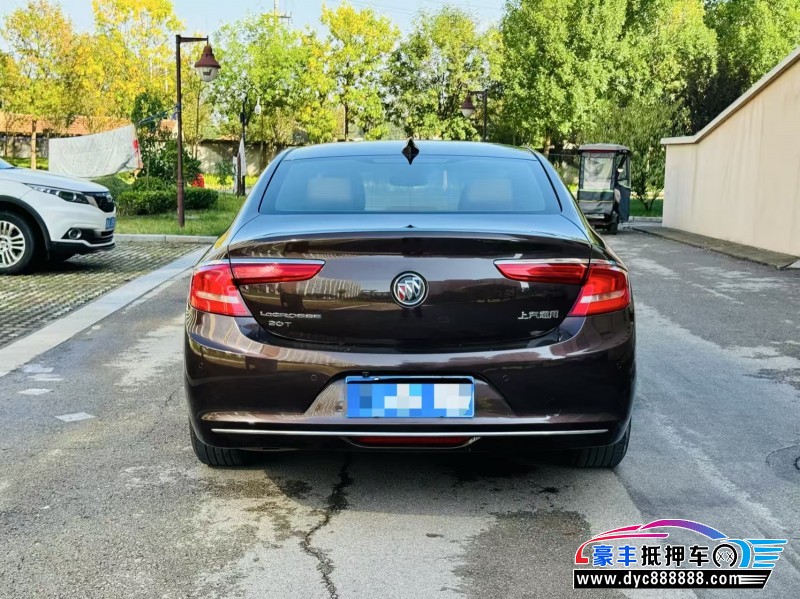 17年别克君越轿车抵押车出售