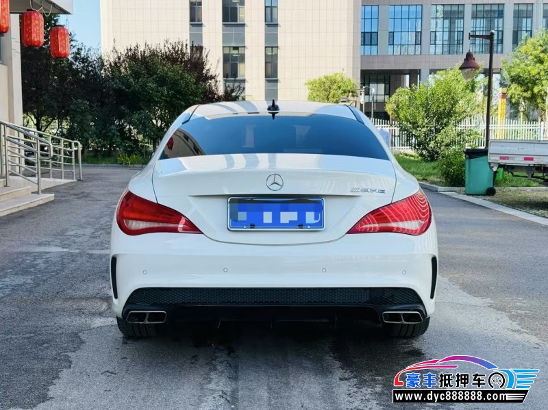 16年奔驰CLA轿车抵押车出售
